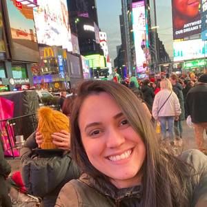 Meet your Posher, Adriana